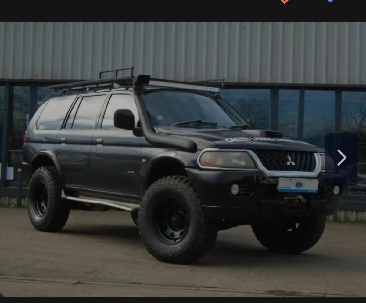 Mitsubishi SHOGUN SPORT 2004 - Image 1