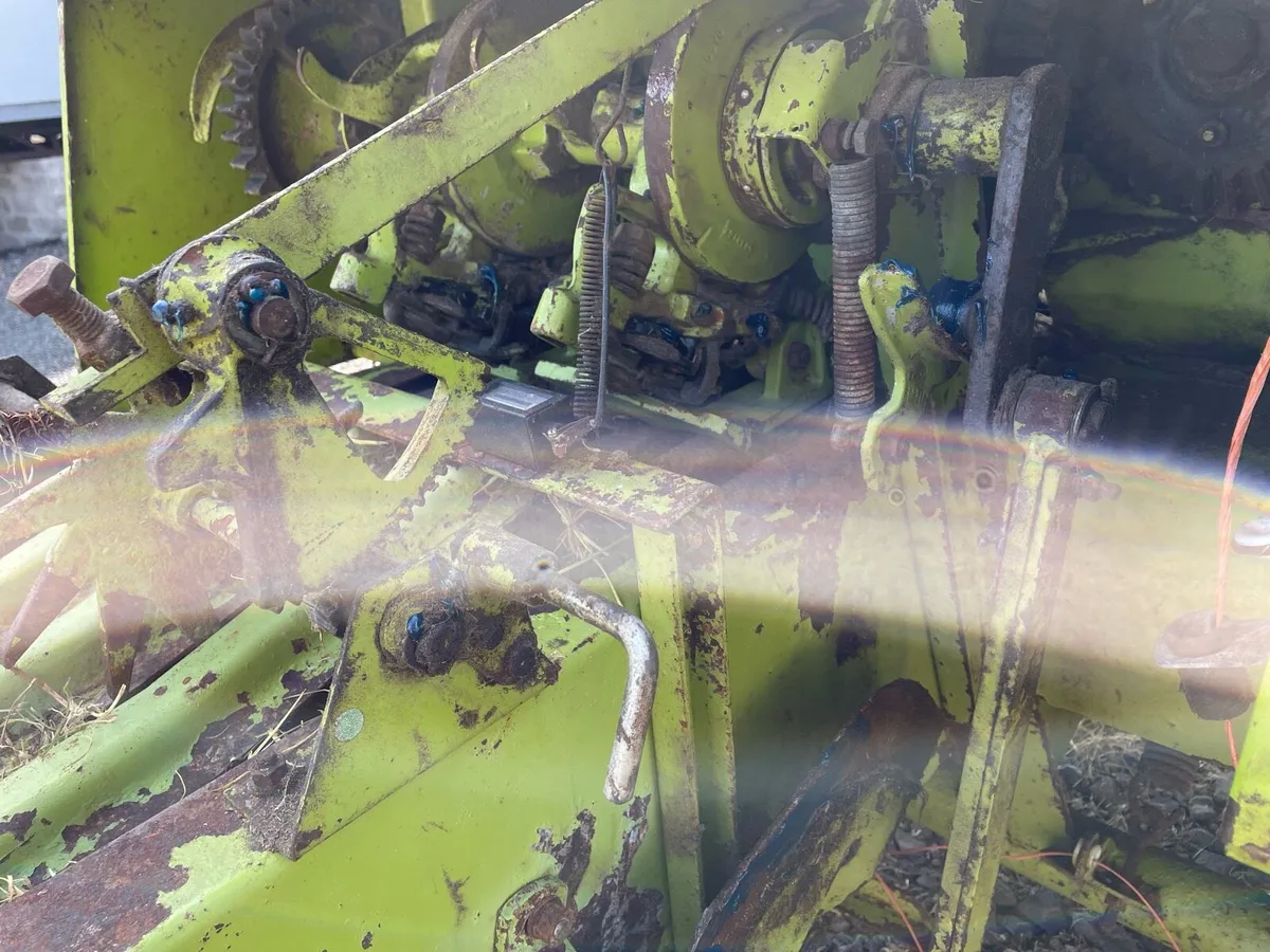 Claas Markant Square Baler - Image 3