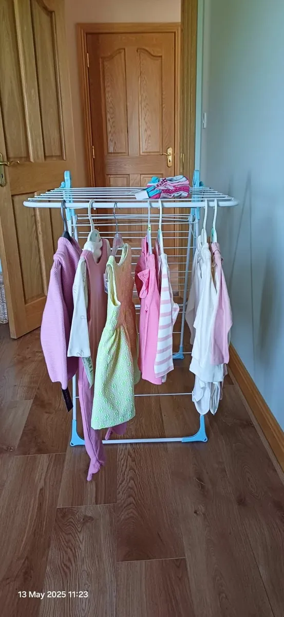 Clothes - Image 4