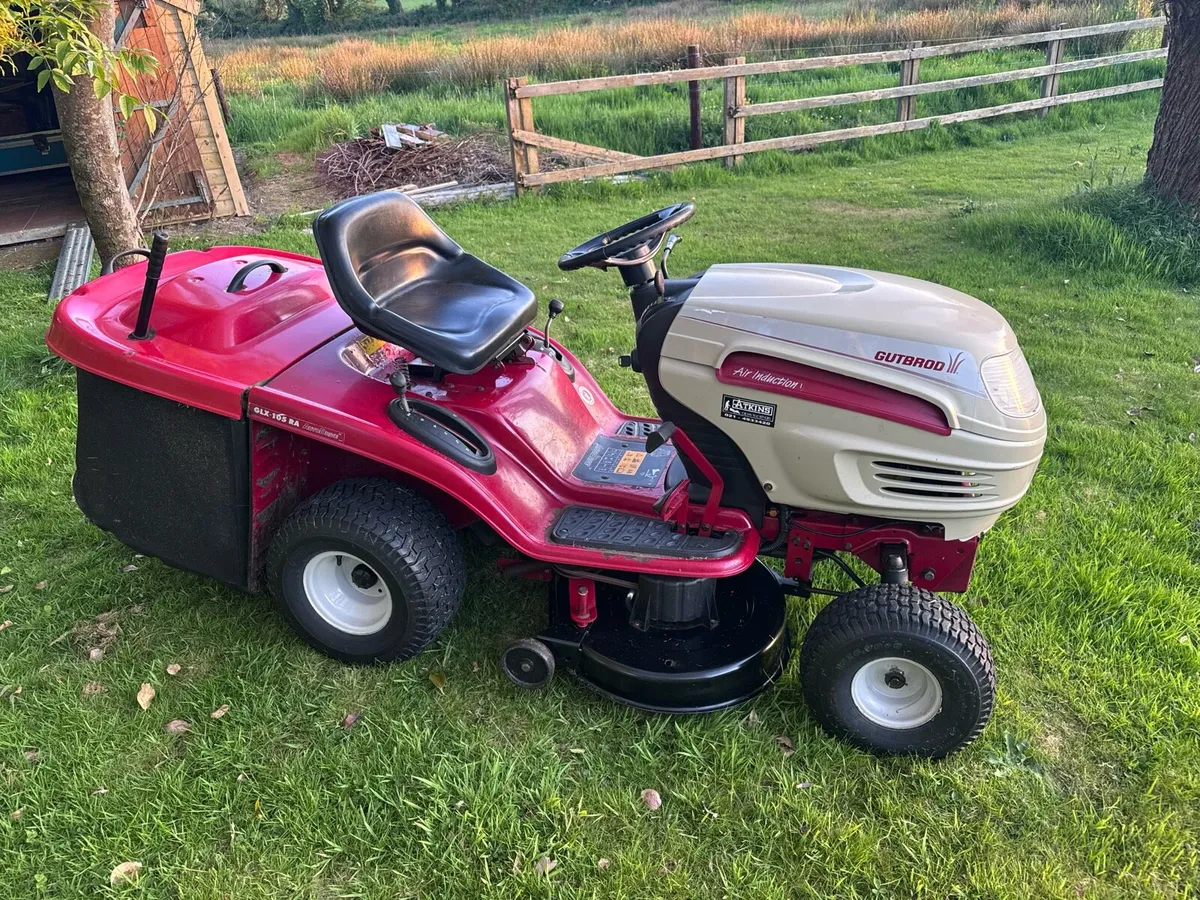 Ride on Lawnmower - Image 3