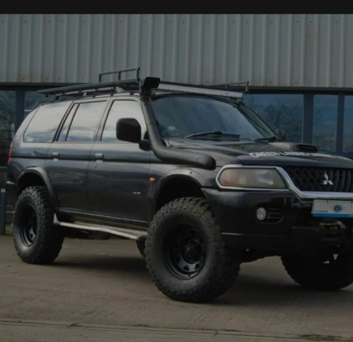 Mitsubishi SHOGUN SPORT 2004 - Image 2