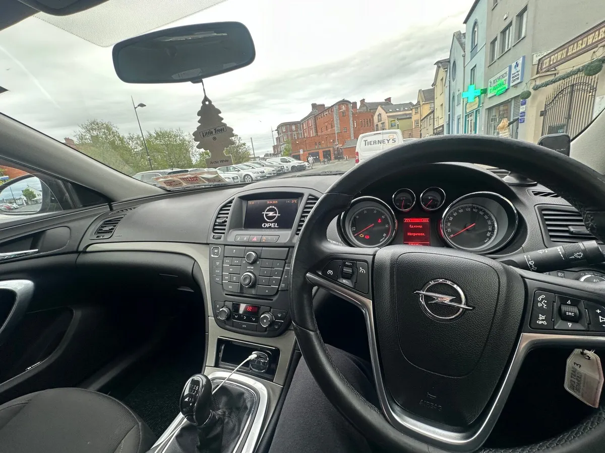 Opel Insignia 2.0 CDTI – 2013 – €3950 - Image 4