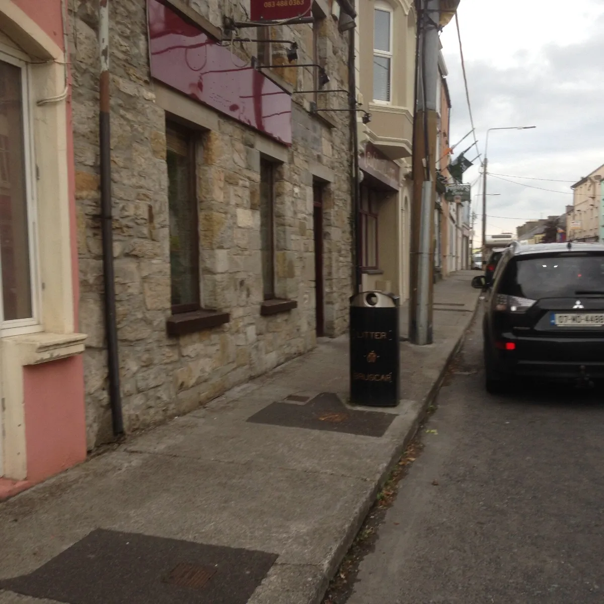 Restaurant and takeaway freehold - Image 1