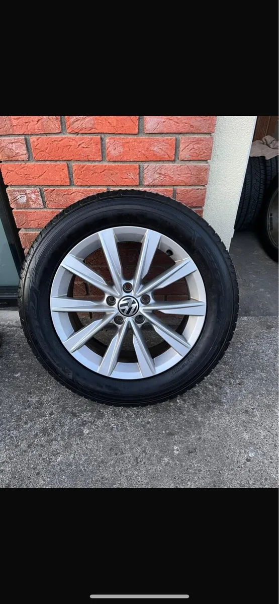 Volkswagen wheels - Image 1