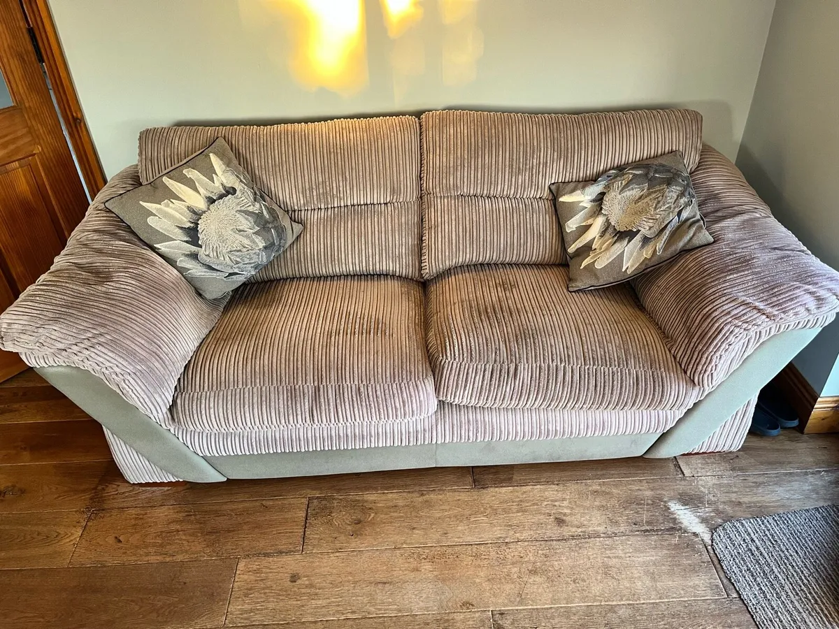 2 seater and 1 seater sofa - Image 2