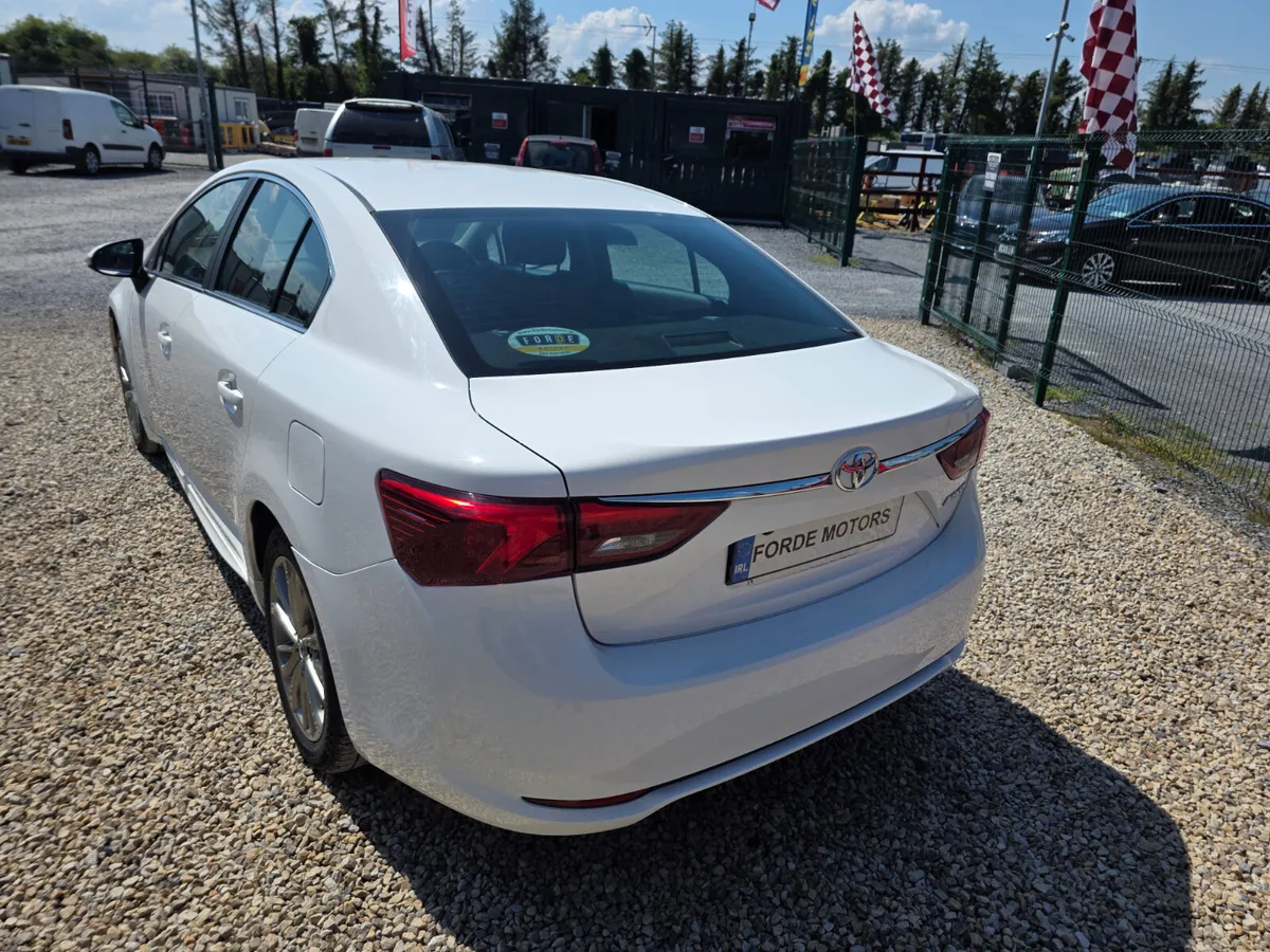 Toyota Avensis 2017 - Image 3