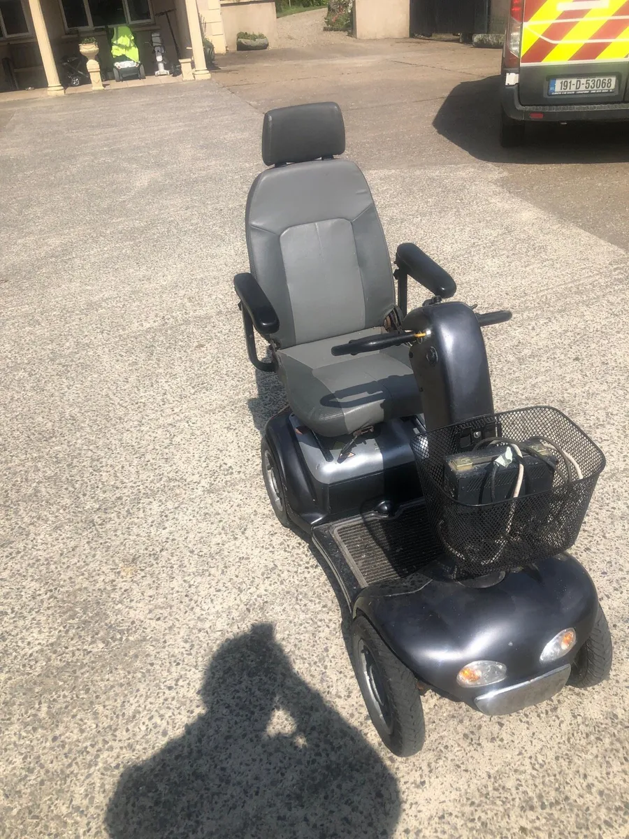 Mobility scooter - Image 2