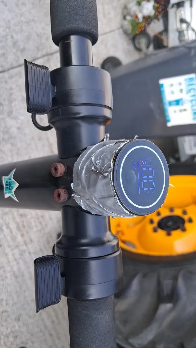 Electric scooter - Image 1