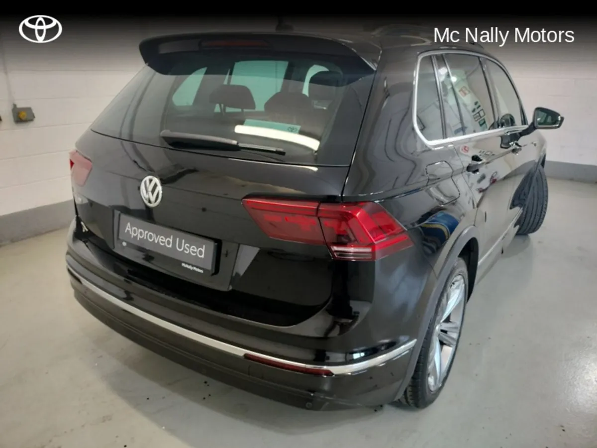 Volkswagen Tiguan R-line 2.0 TDI Auto Sunroof - Image 2