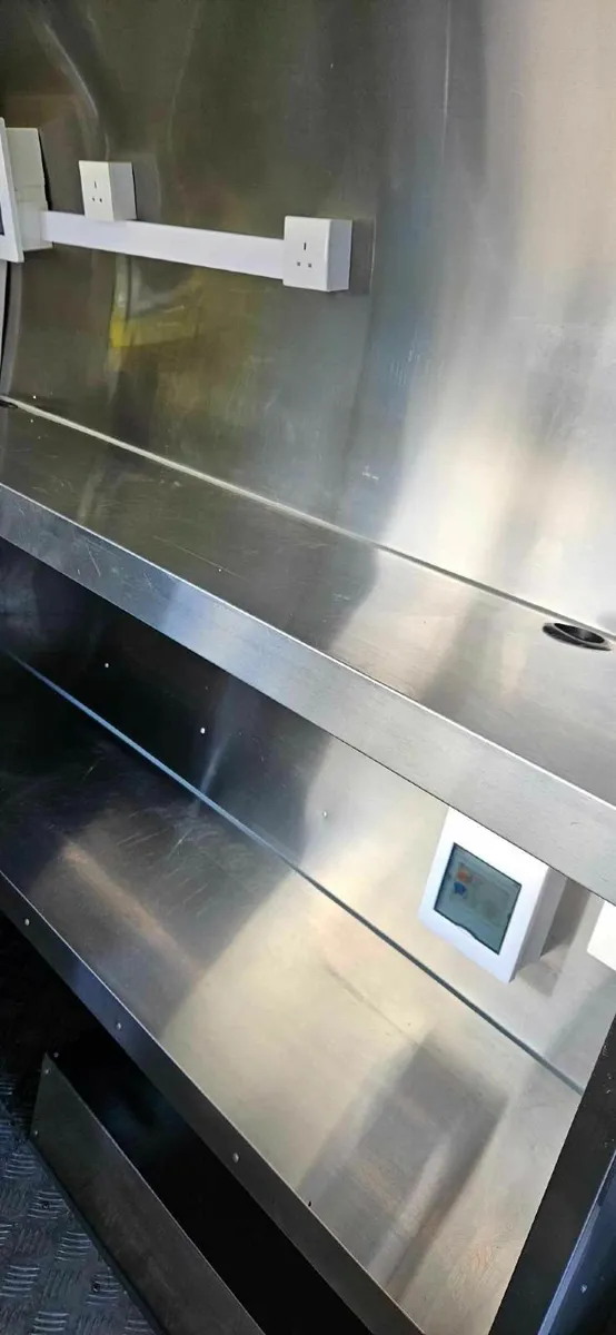 Food trailer HSE approved - Image 4