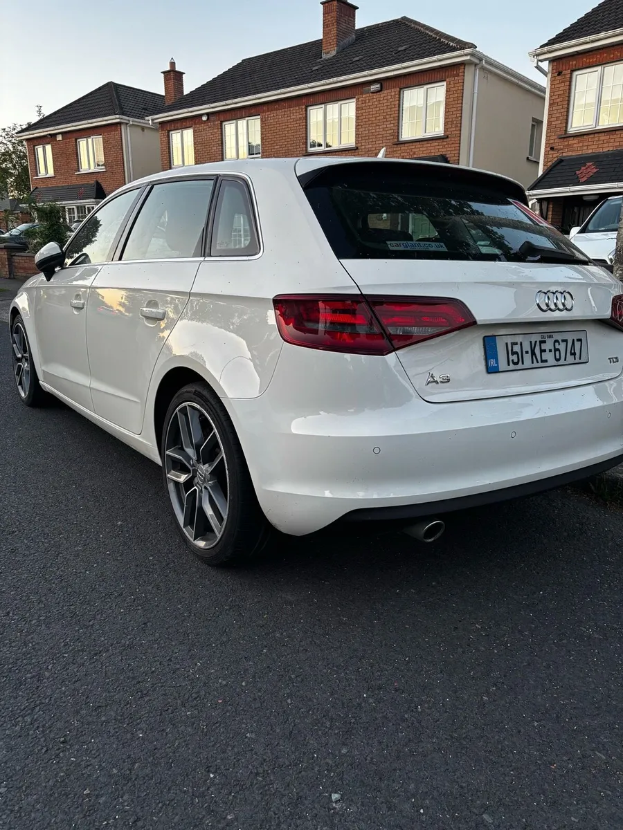 Audi A3 Hatchback 2015 - Image 4