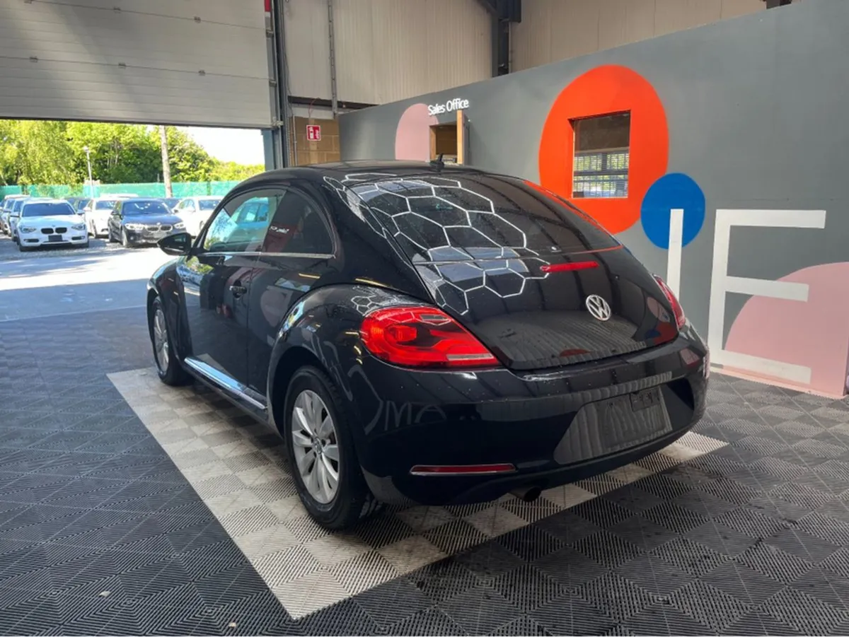 Volkswagen Beetle 1.2 Petrol Autoamatic / 99k KMs - Image 4