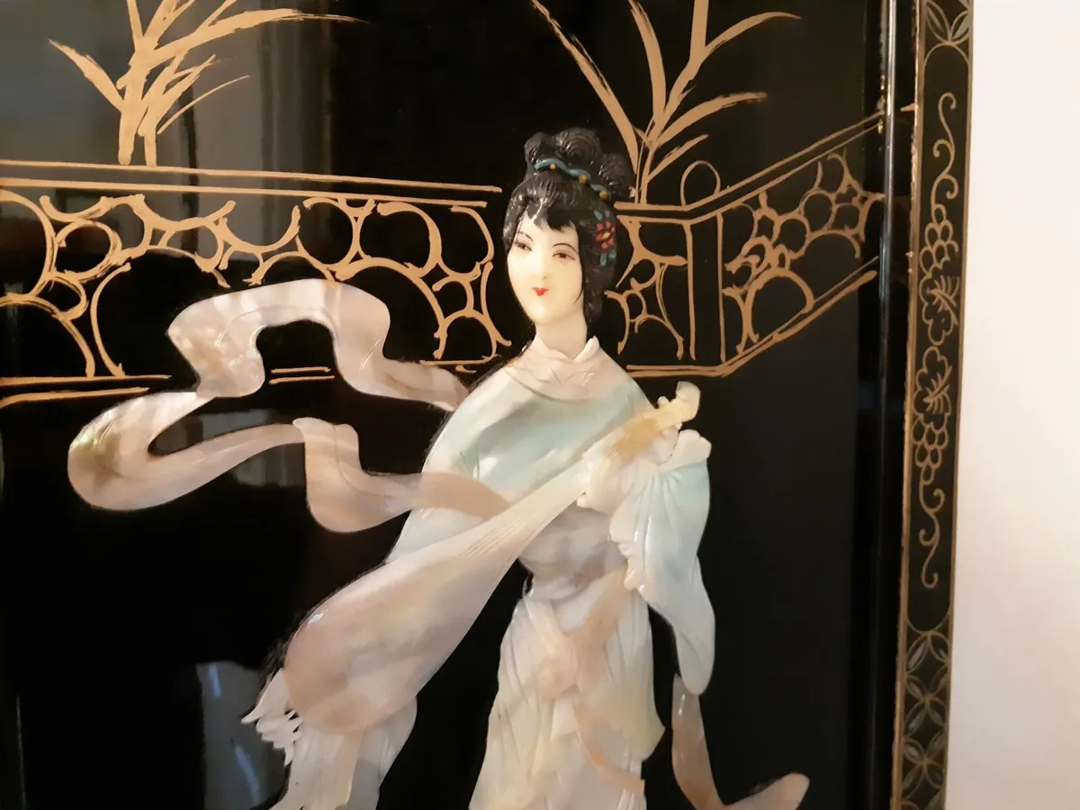 Rare 1950's Vintage Chinoiserie Asian Wall Art. - Image 4