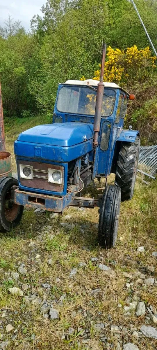 Leyland tractor - Image 1