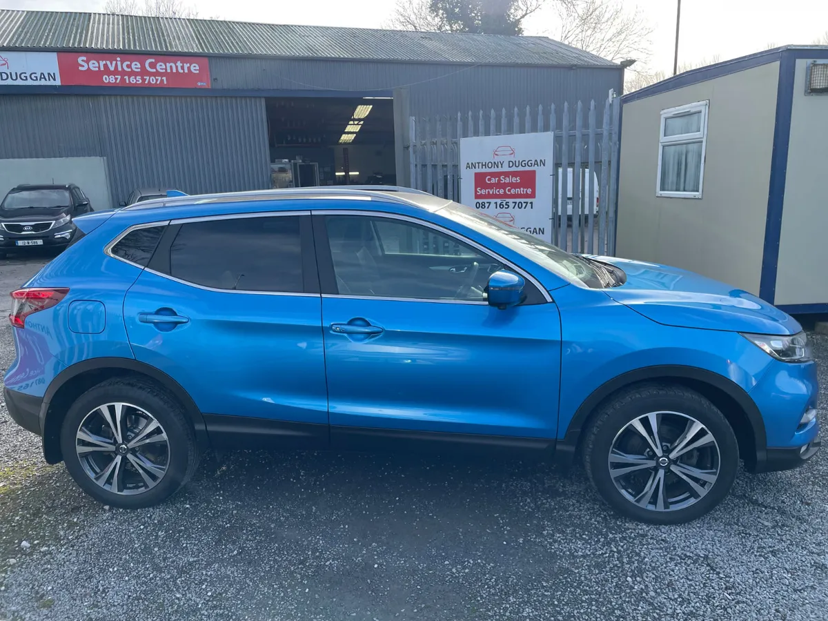 181 Nissan Qashqai PREMIUM - Image 2