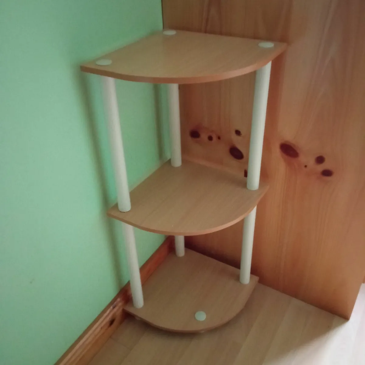 Corner Shelf - Image 2