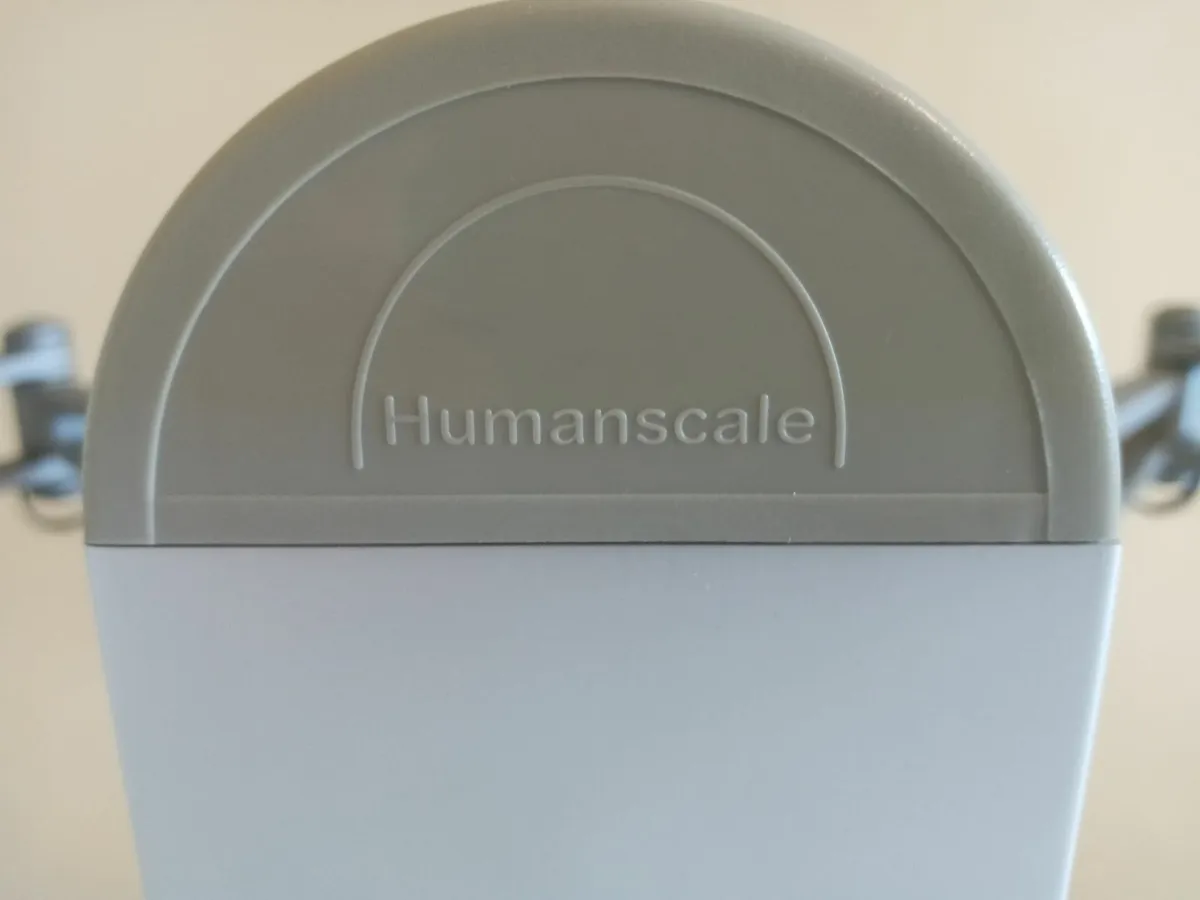 Delivery - Humanscale Triple Monitor Arm - Image 3