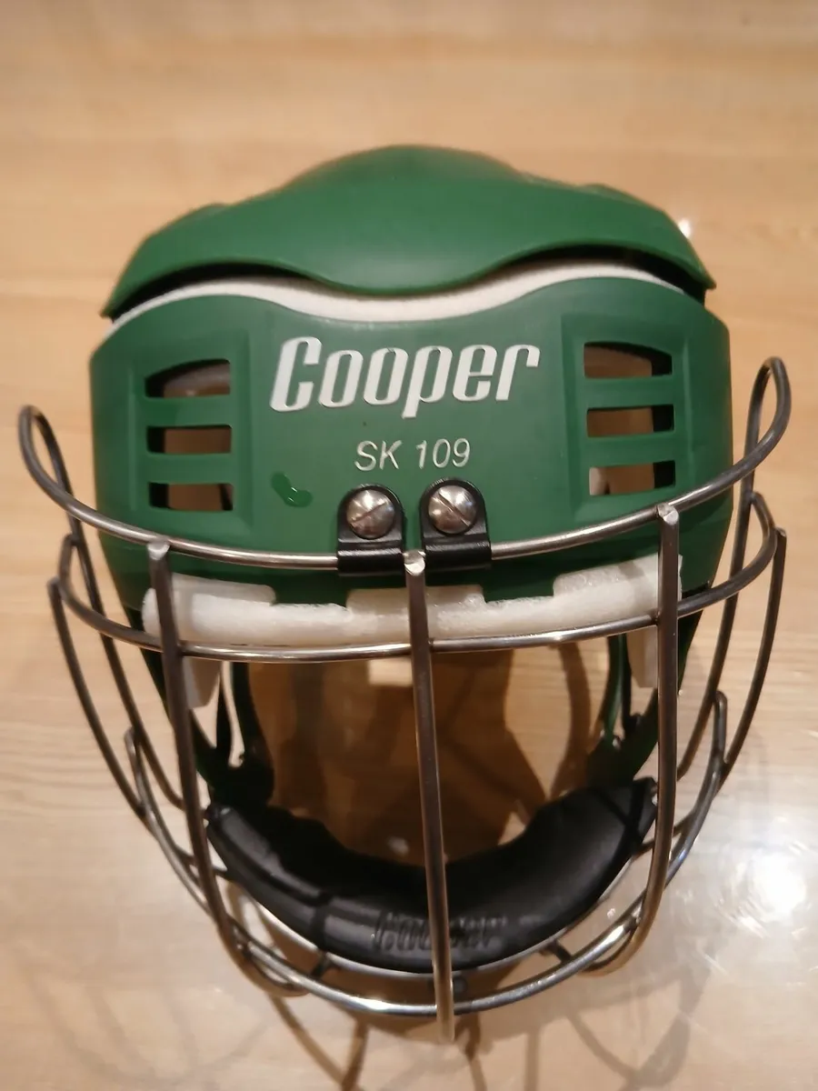 Green Cooper Hurling helmet - Image 3