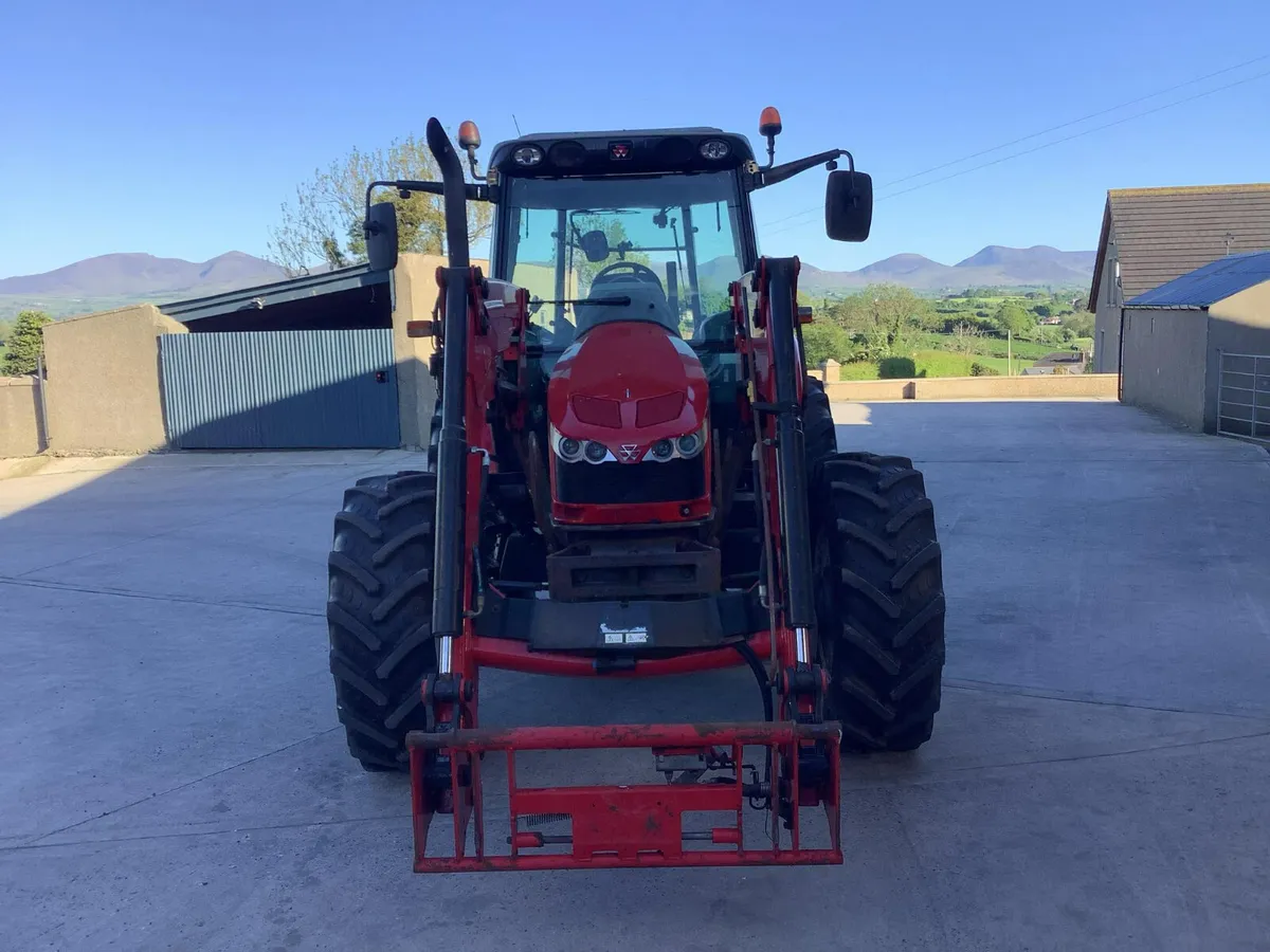 2012 MF 5450 - Image 2