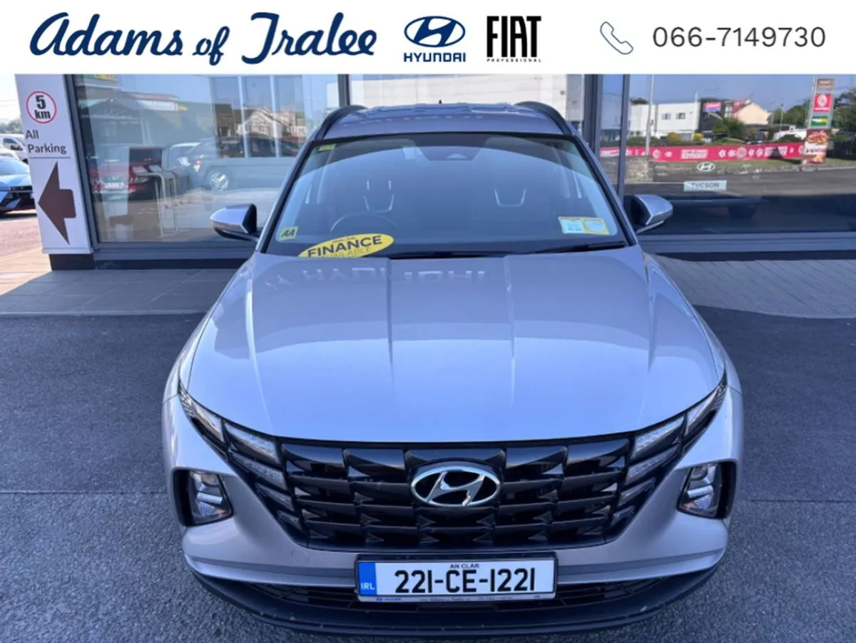 Hyundai Tucson Ix35 Executive 5DR - Image 3