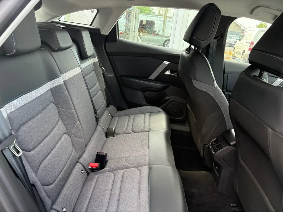 Citroen C4 Feel Bluehdi 110 My22.3 4DR - Image 3