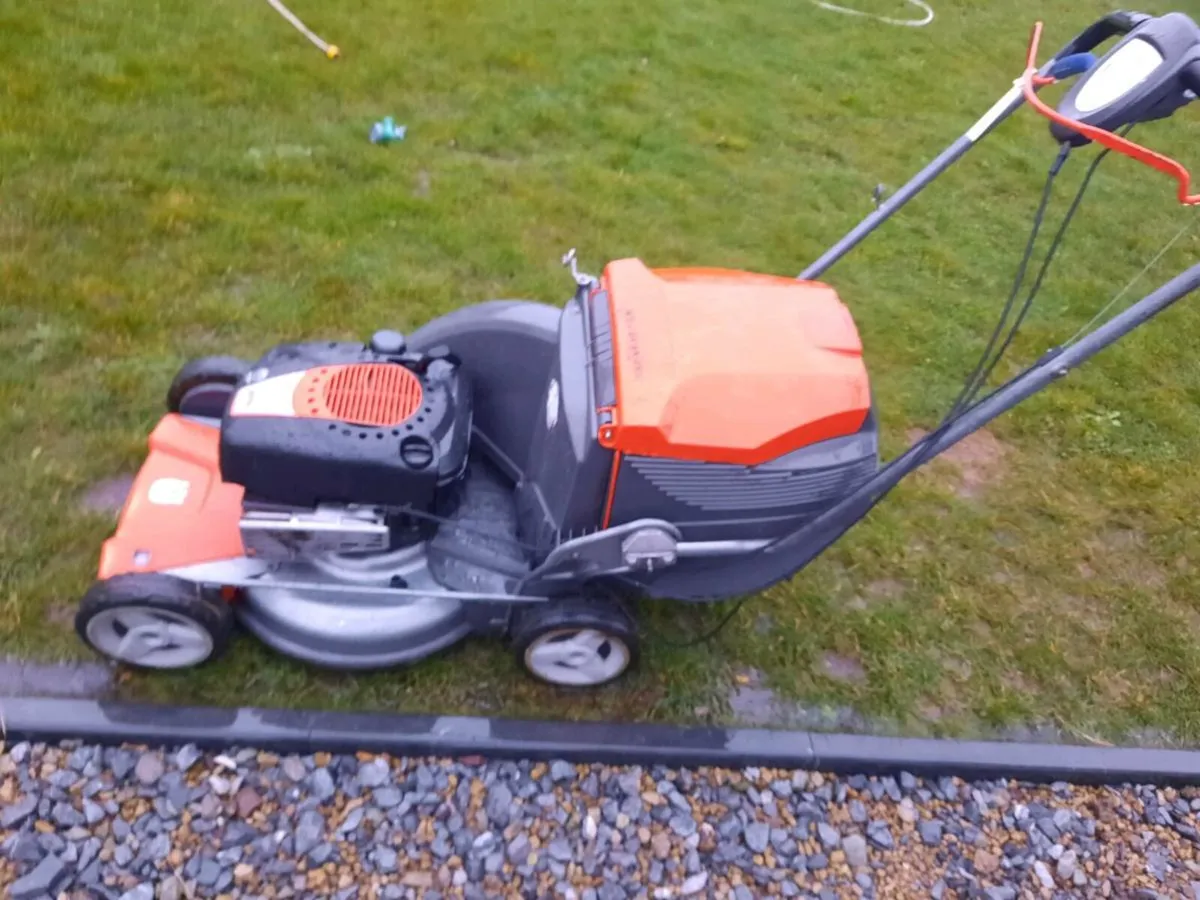 Lawnmower very good condition - Image 1