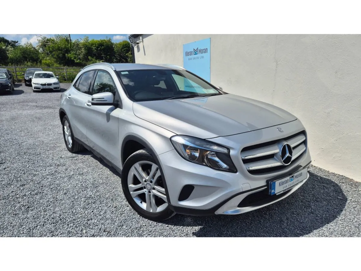 Mercedes-Benz GLA-Class 5DR Auto - Image 2