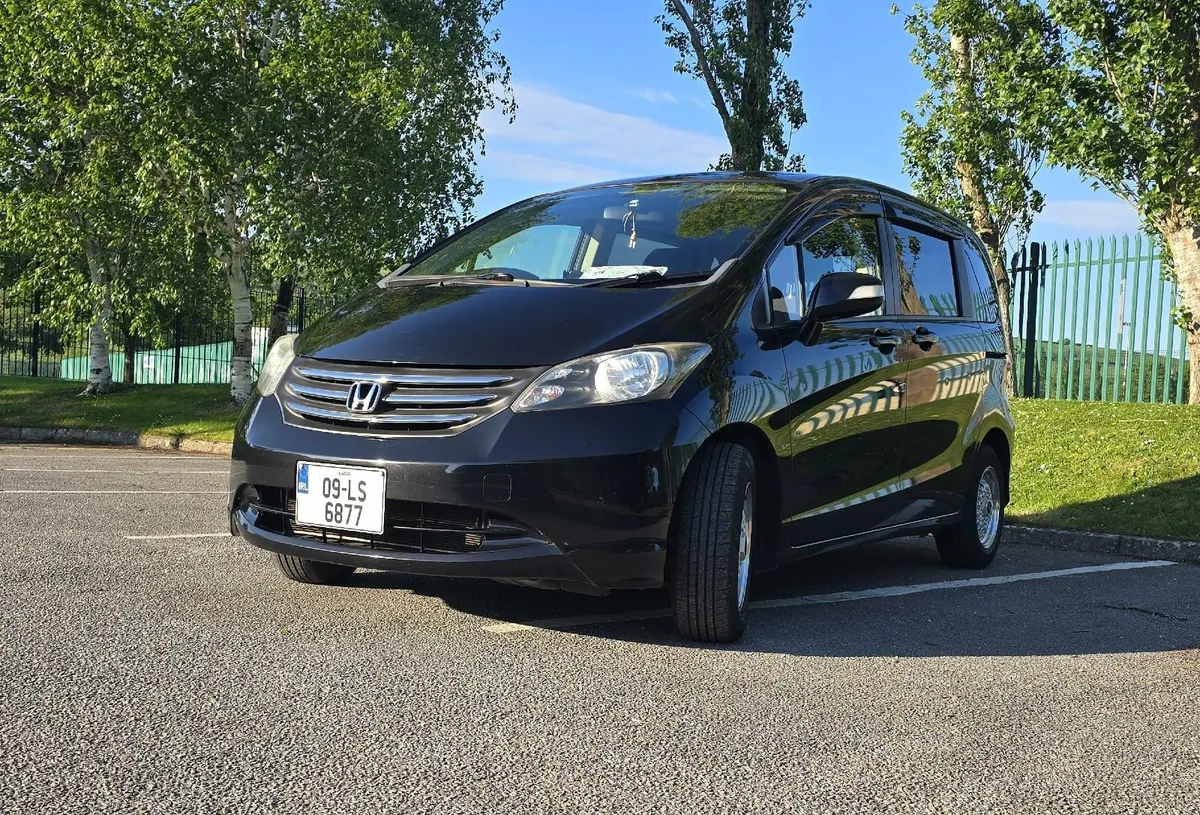 Honda Freed 2009 - Image 1