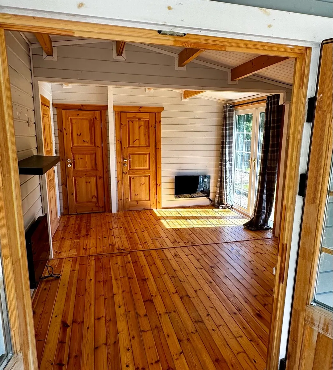 Residential Log Cabin - Turnkey - Image 3
