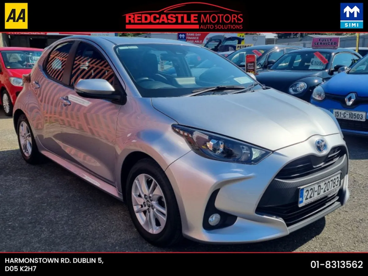 Toyota Yaris Hybrid Luna 5DR Auto - Image 1