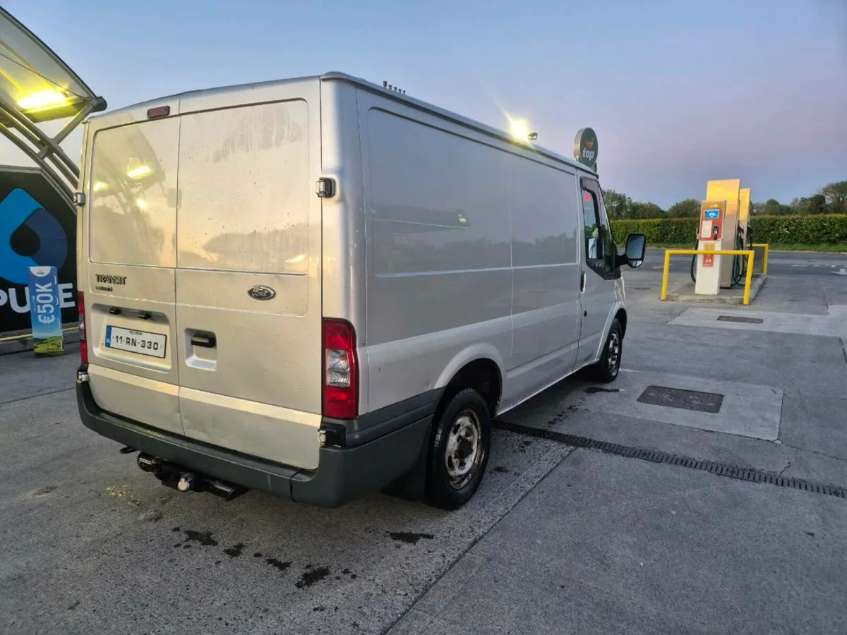 Ford Transit - Image 3