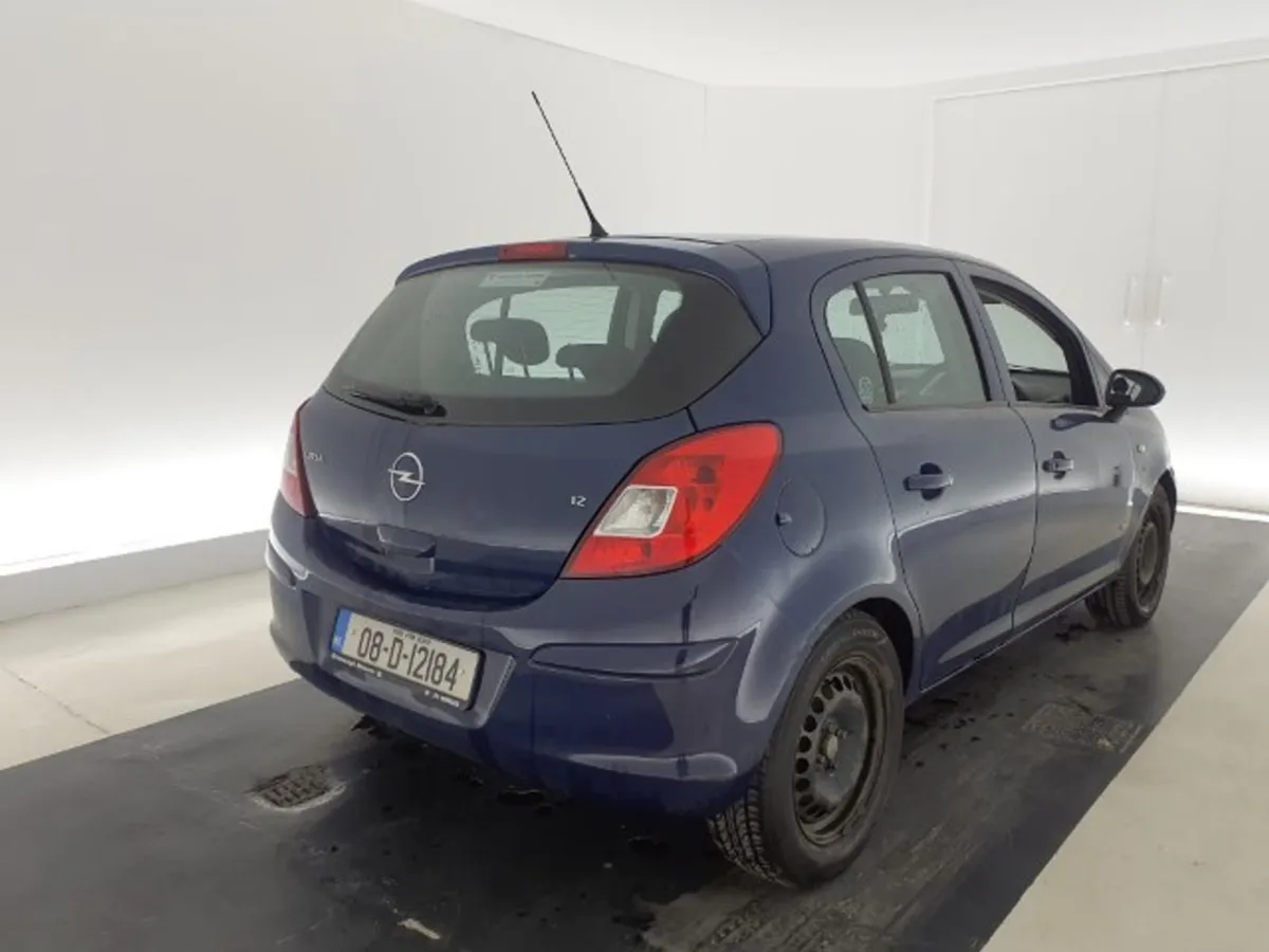 Opel Corsa Club 1.2i 16v 5dr - 1229cc - Image 3