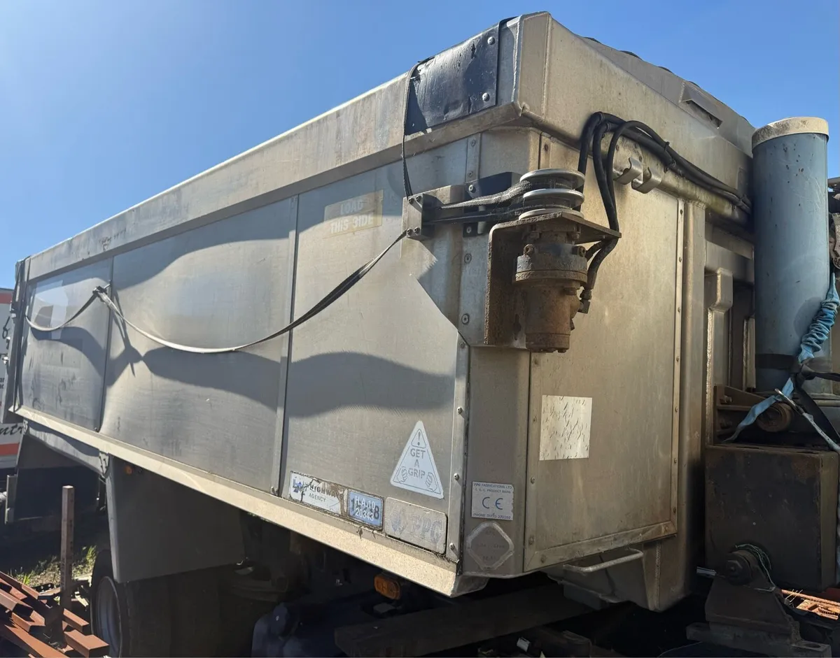Alloy Insulated Tarmac body - Image 3