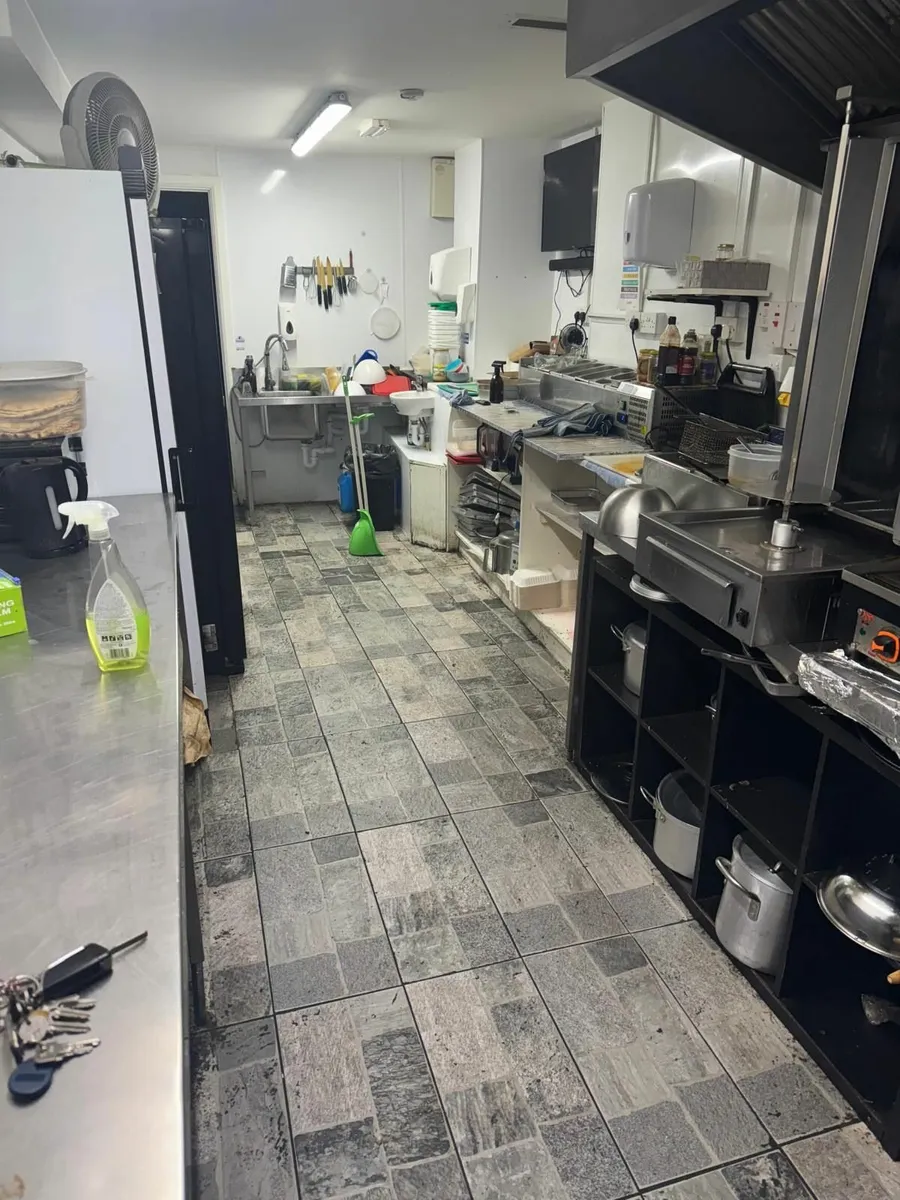 Restaurant For Sale - Image 4