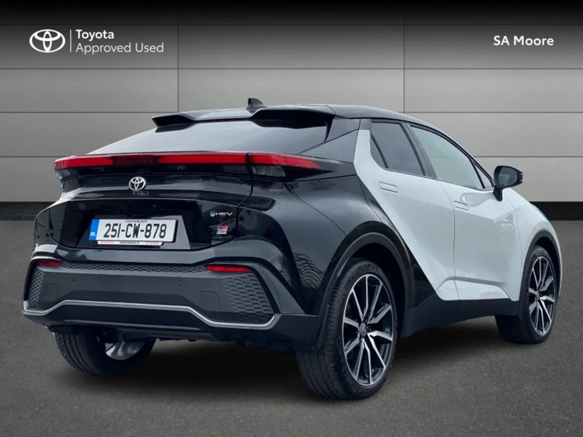 Toyota C-HR 2.0 Hybrid GR Sport - Image 2