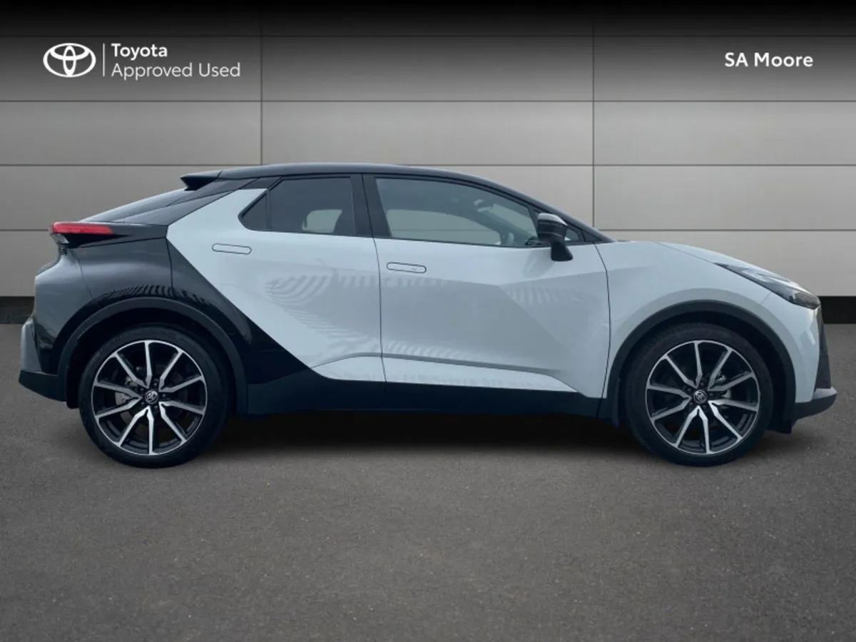 Toyota C-HR 2.0 Hybrid GR Sport - Image 3