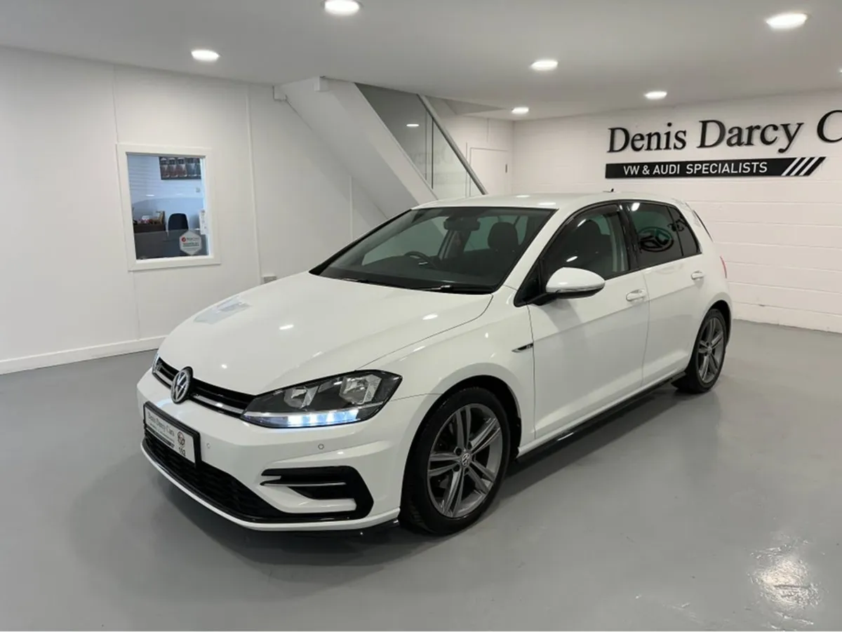 Volkswagen Golf R-line 1.5 TSI DSG 5DR 150HP - Image 3