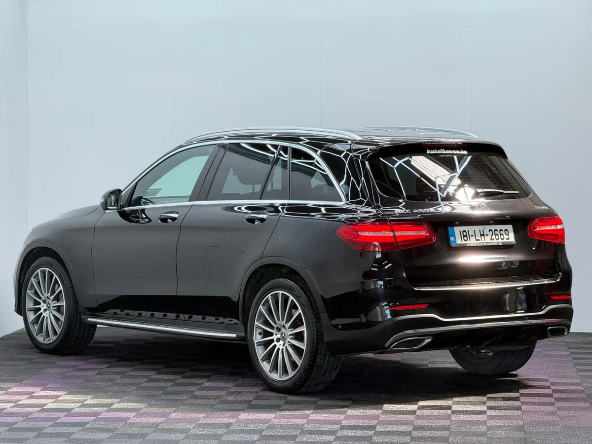 2018 Mercedes GLC250D AMG Line Premium, 4 Matic - Image 4