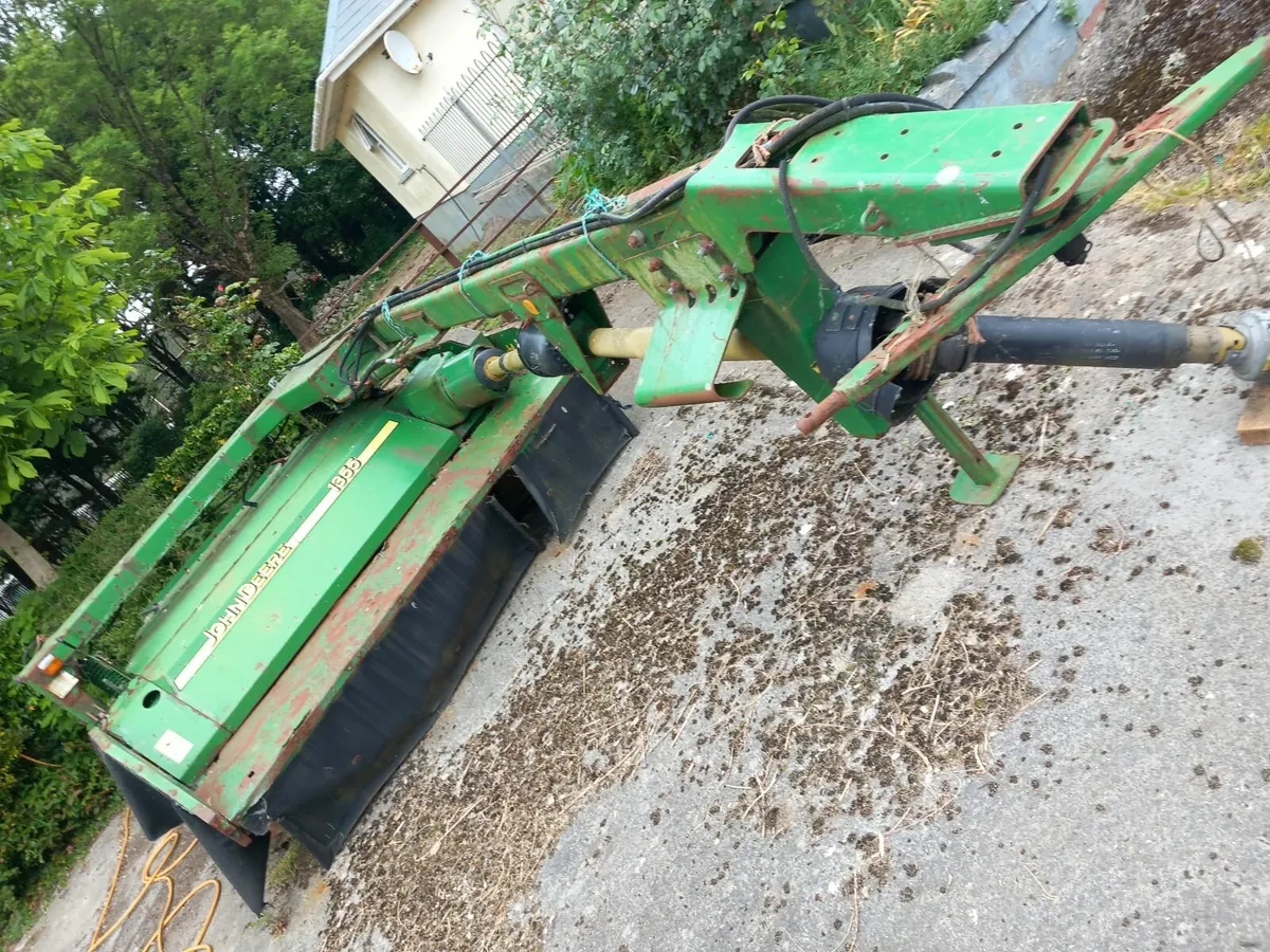john deere 1355 mower is in good condition needs m - Image 2