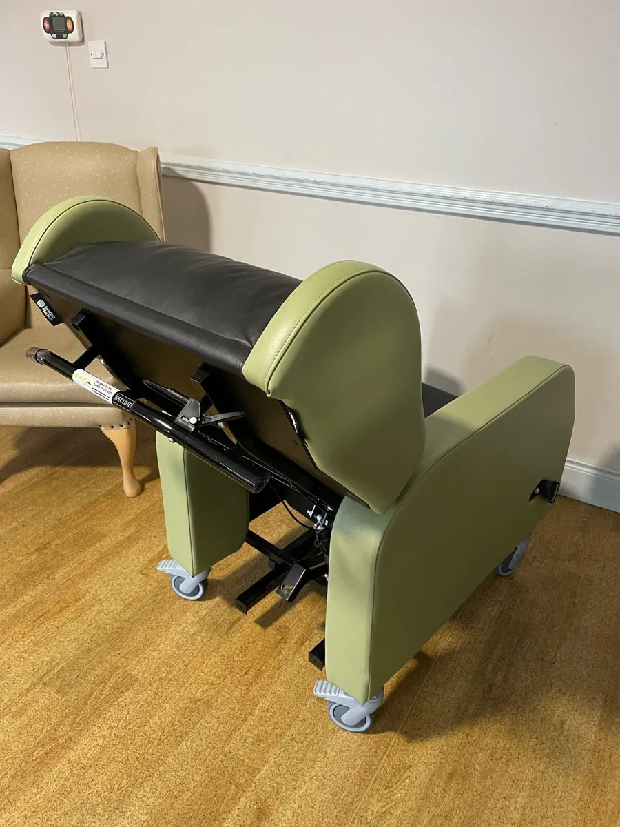 Medical Monaco Chair - Image 4