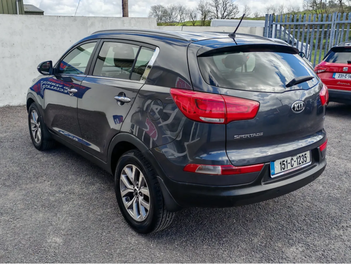 KIA SPORTAGE 1.7 EXL 4DR - Image 2
