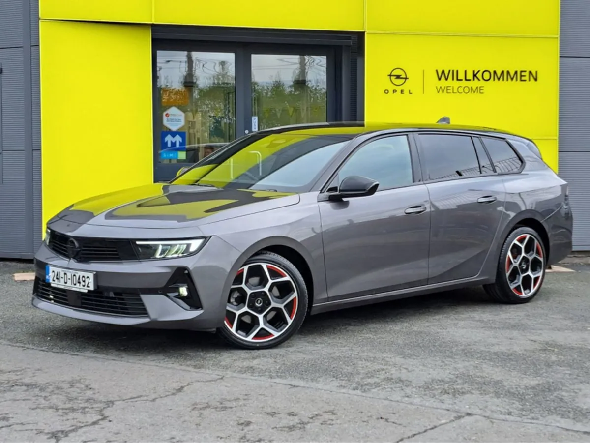 Opel Astra GS Tourer 1.5td 130BHP 8 Speed Automat - Image 2
