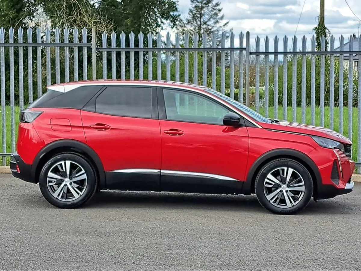 Peugeot 3008 Allure 1.5td 130BHP 8 Speed Automati - Image 2