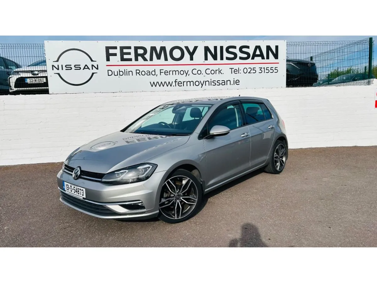 Volkswagen Golf Automatic Comfortline With Tech P - Image 1