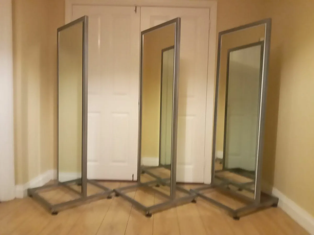 Delivery - 3 x Retail Mirrors Double Sided - Image 2