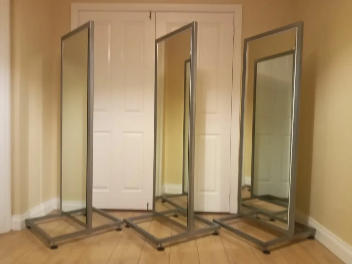 Delivery - 3 x Retail Mirrors Double Sided - Image 3