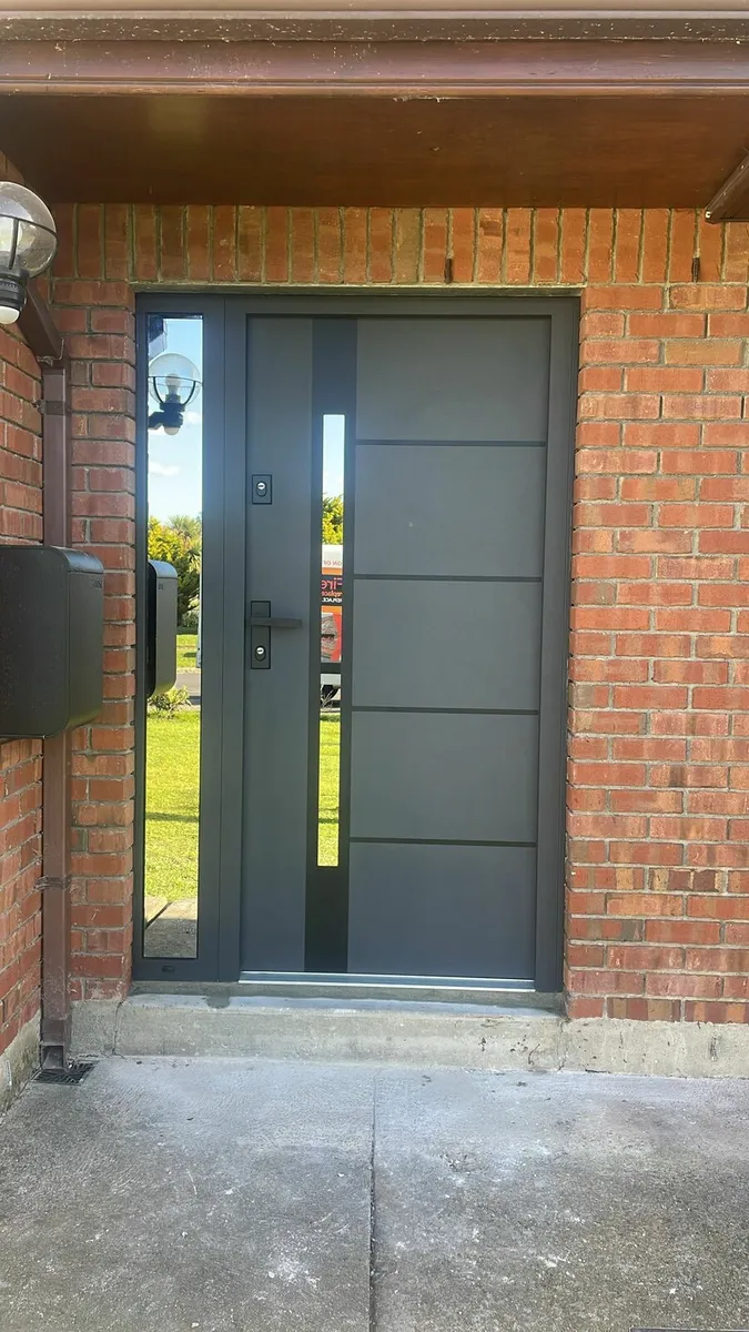 Front door All Ireland The best prices - Image 1