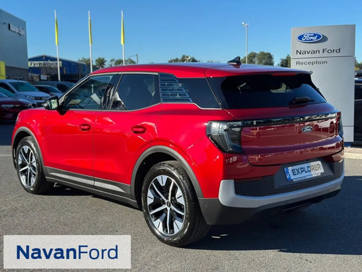 Ford Explorer Select RWD 82kwh - Extended Range 2 - Image 3