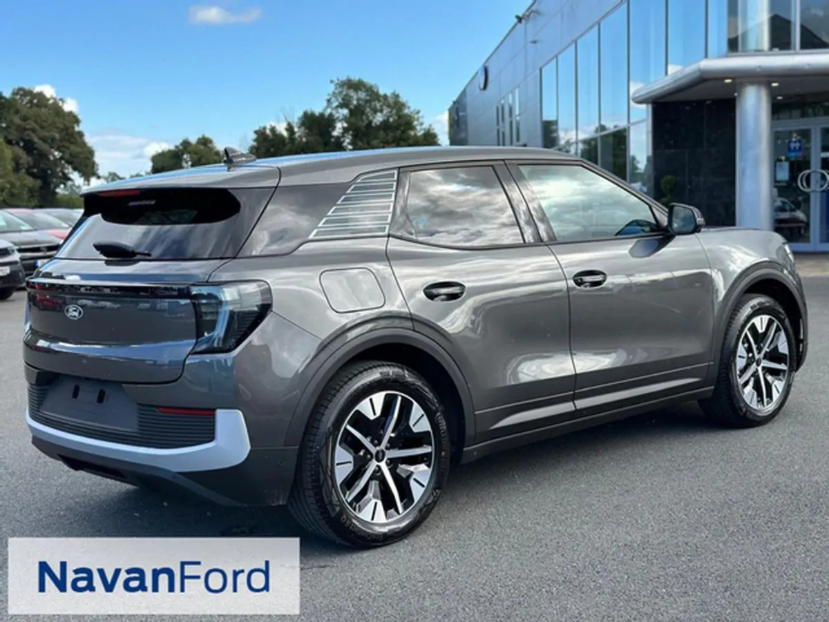 Ford Explorer Select RWD 82kwh - Extended Range 2 - Image 3