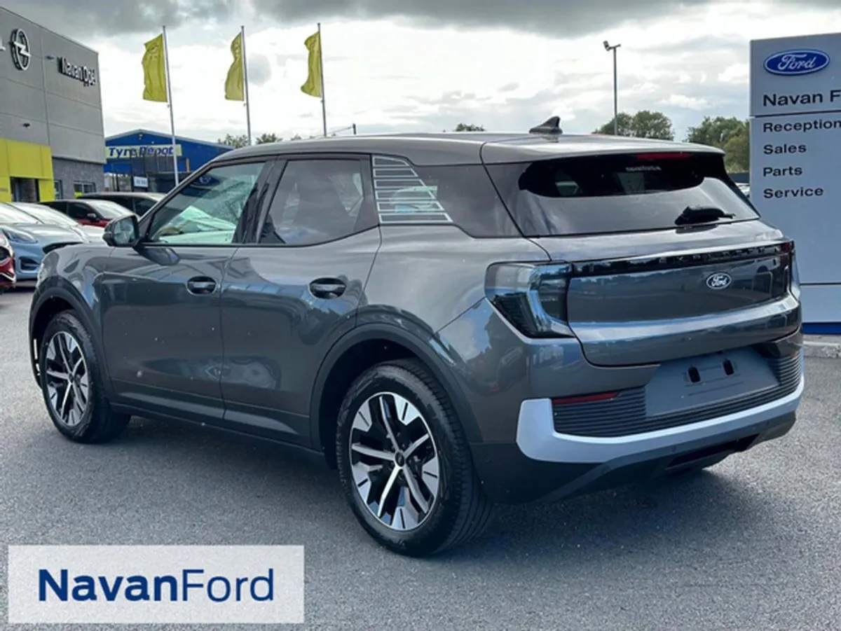 Ford Explorer Select RWD 82kwh - Extended Range 2 - Image 4